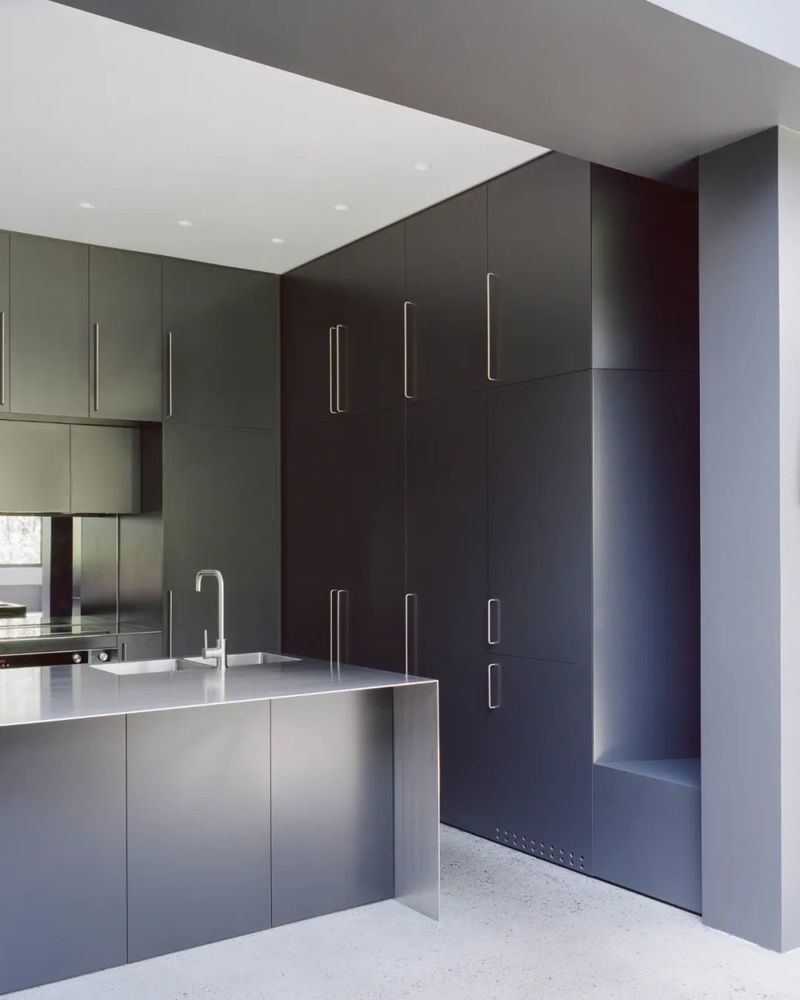 Lachlan Seegers Architect 打造精致庭院住宅