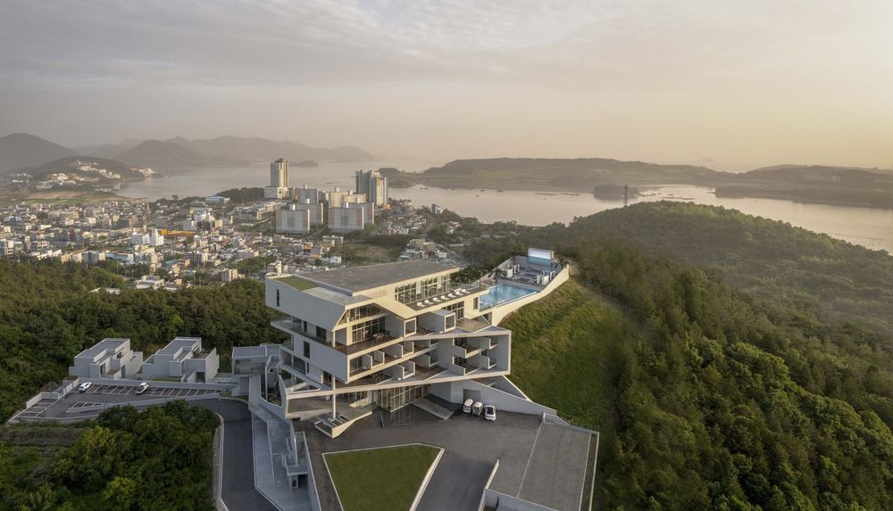 Yeosu 海洋旅游目的地 FORT & PORT 建筑设计