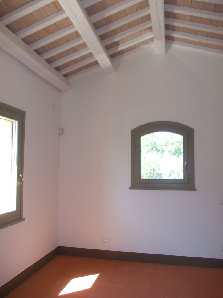 casale nelle Marche restauro con ampliamento in base a normativa antisismica, adeguamento sismico del preesistente, con risparmio energetico