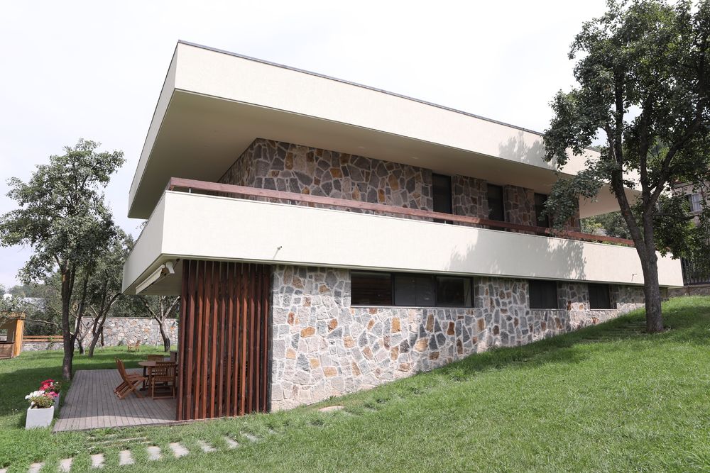 Rafael Agafonov丨别墅建筑丨Summer house in Dilijan
