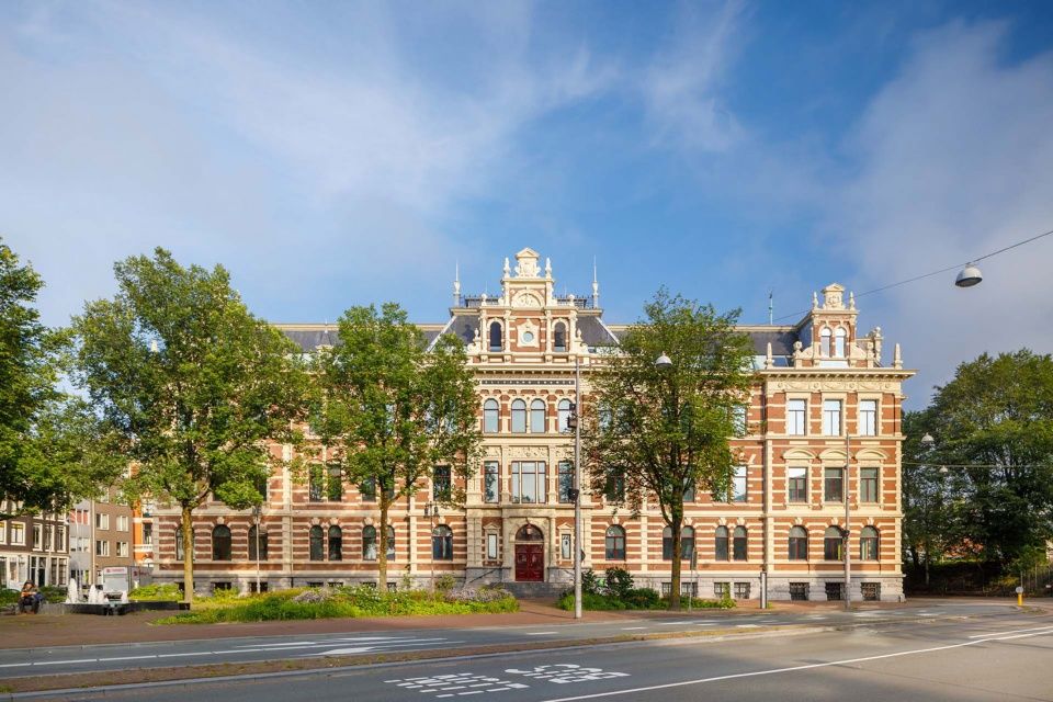 阿姆斯特丹 Droogbak 大楼翻新，历史建筑焕发新活力