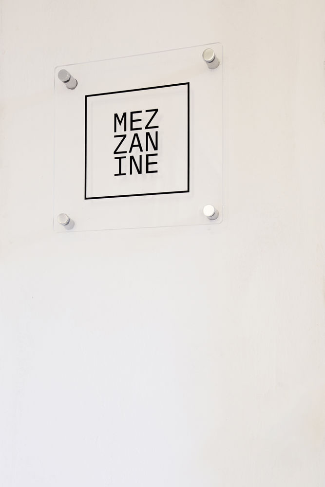 MezzanineVR | 充满创意和古典气息的共享办公空间