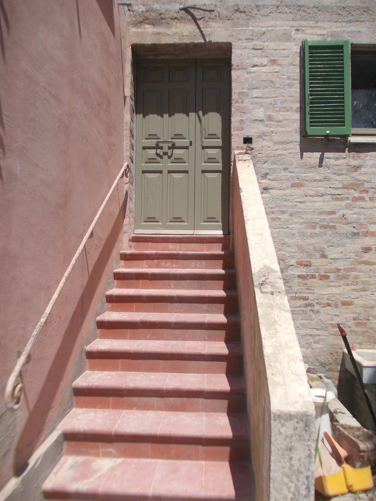 casale nelle Marche restauro con ampliamento in base a normativa antisismica, adeguamento sismico del preesistente, con risparmio energetico