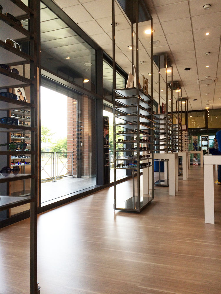 Ottica GIAN Group 2015 年旗舰店设计