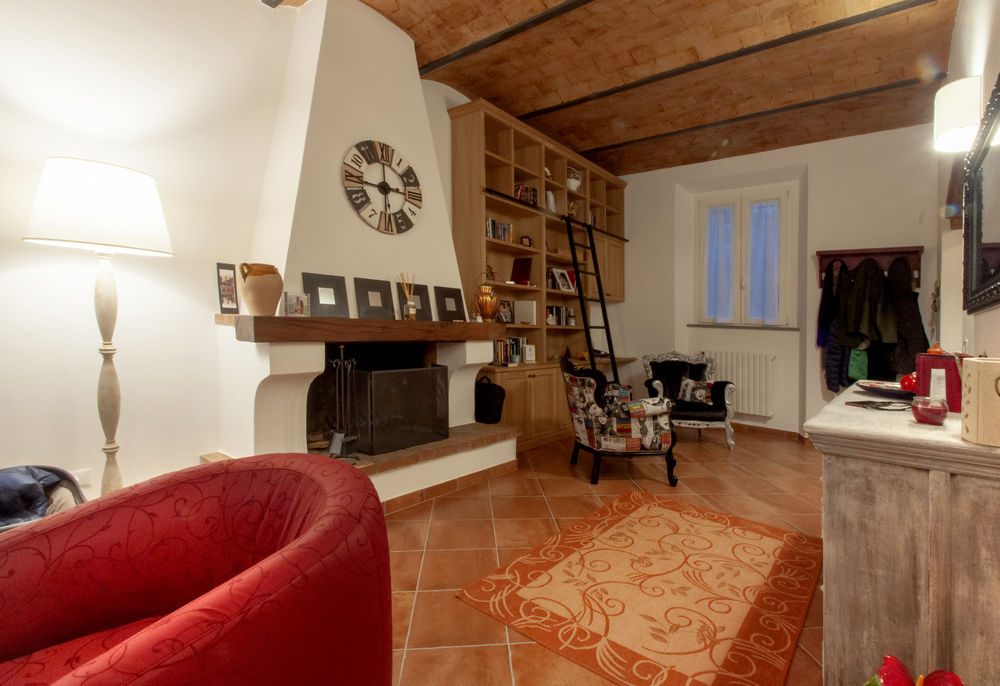 CASALE NEL CHIANTI