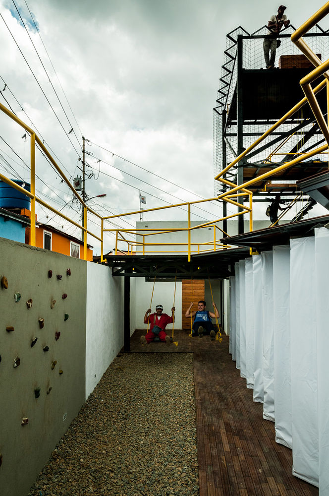 委内瑞拉 MIRADOR 70 公共空间 | 废弃建筑重生为城市观景台