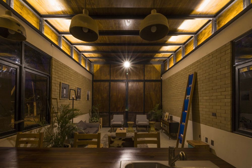 墨西哥红土之上的诗意栖居——Salvador House