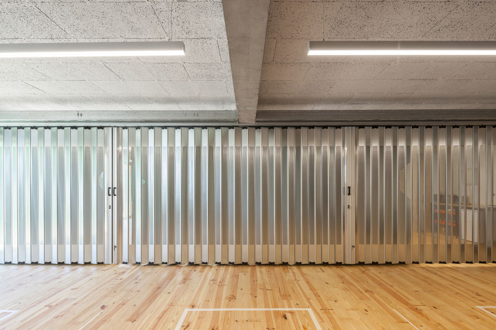 葡萄牙波尔图 Armazem Cowork 老仓库重生记