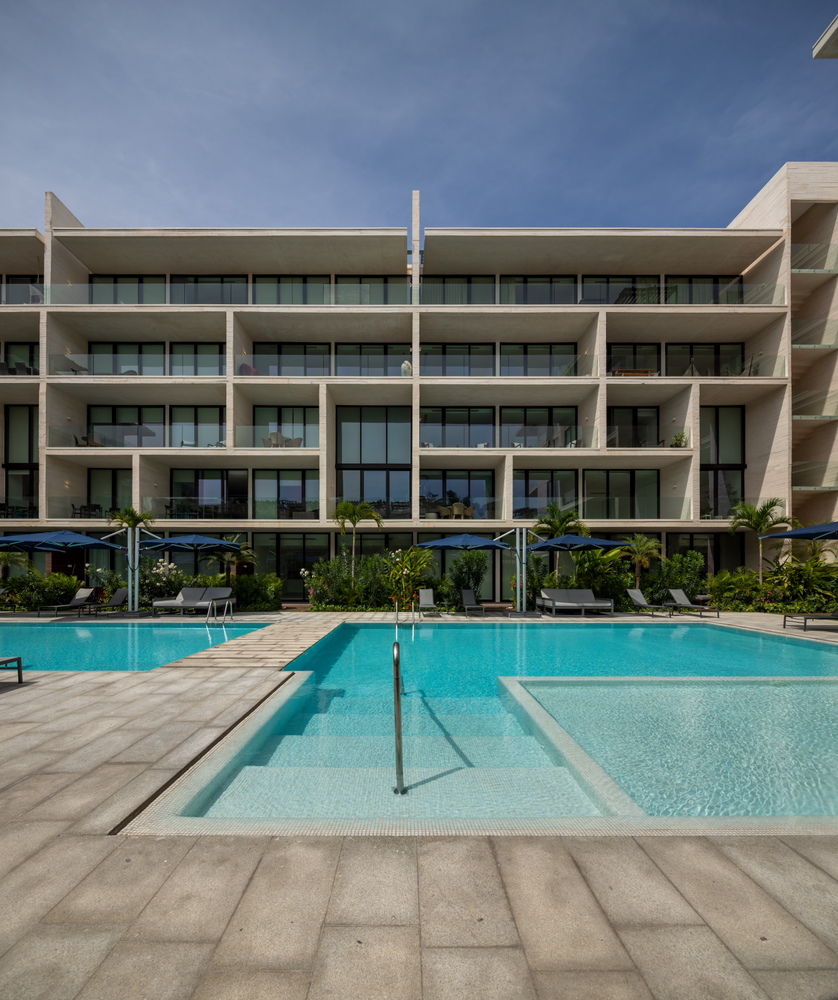 OCEANA Hotel | 绿色与传统交融的墨西哥海滨综合体
