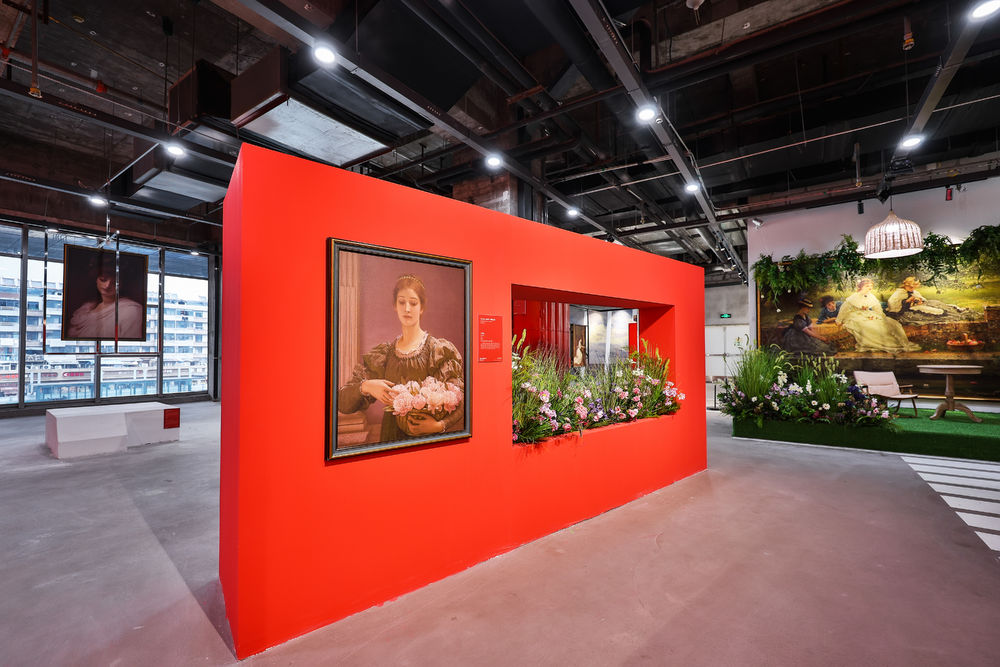 《英国绘画黄金时代展》之心城设计 | 英伦风情与现代艺术交融