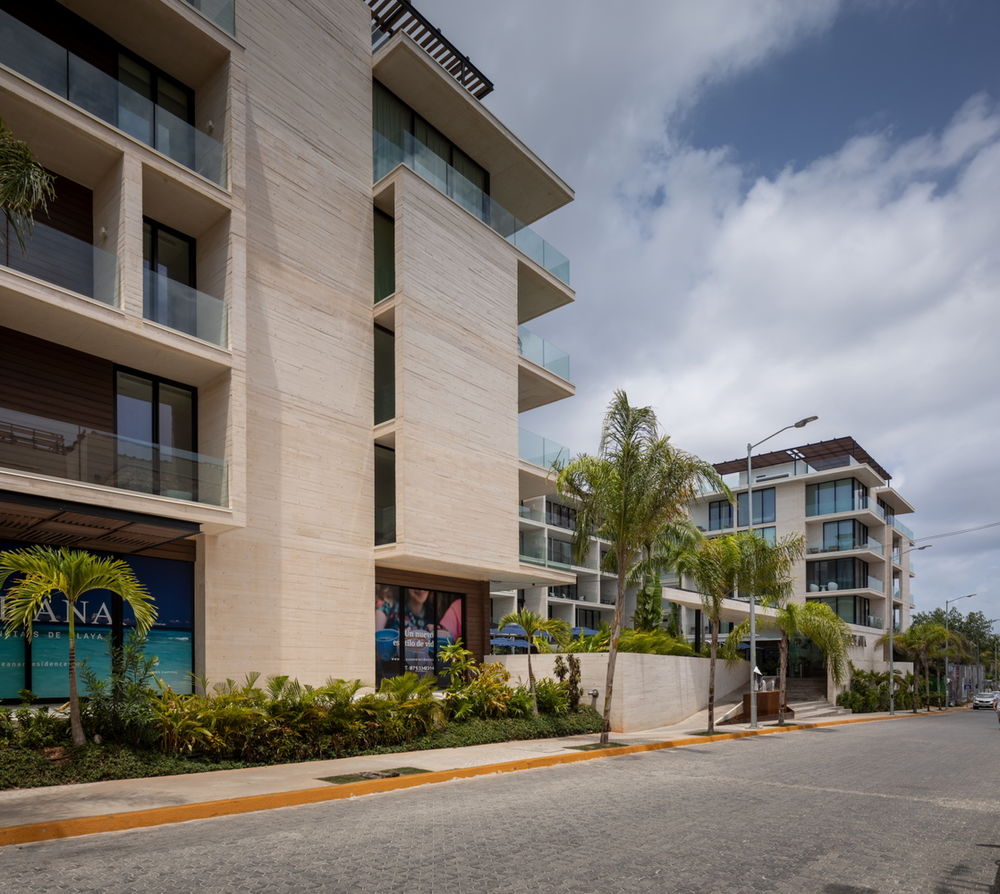 OCEANA Hotel | 绿色与传统交融的墨西哥海滨综合体
