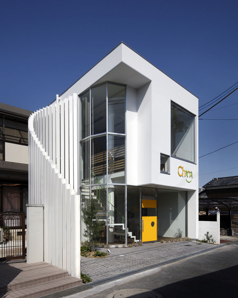 Kadoma 城市里的温馨摄影工作室