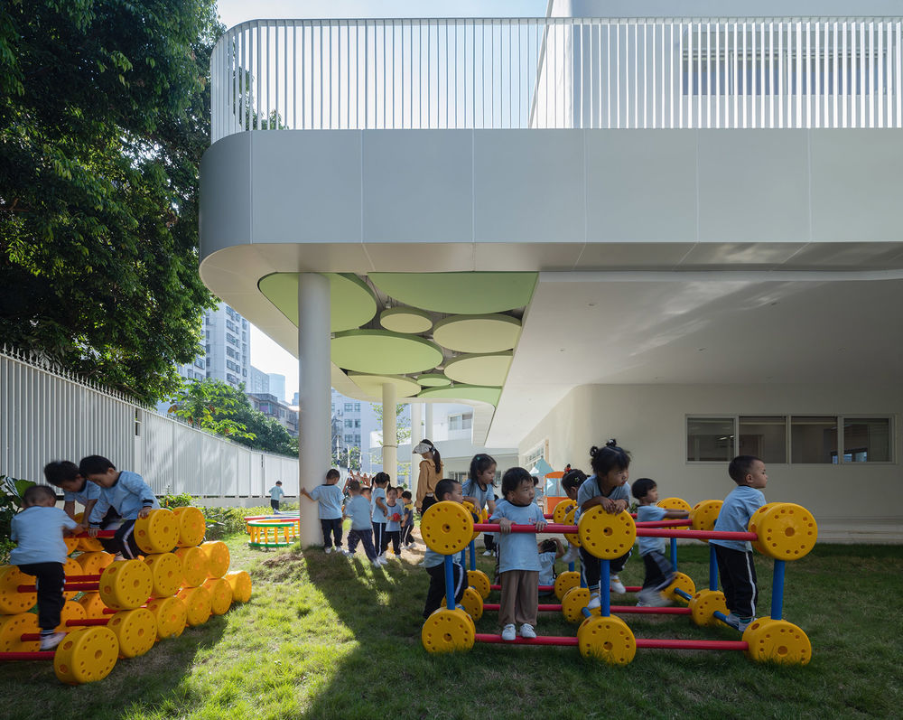 深圳市第二幼儿园 | 光影流动的艺术花园