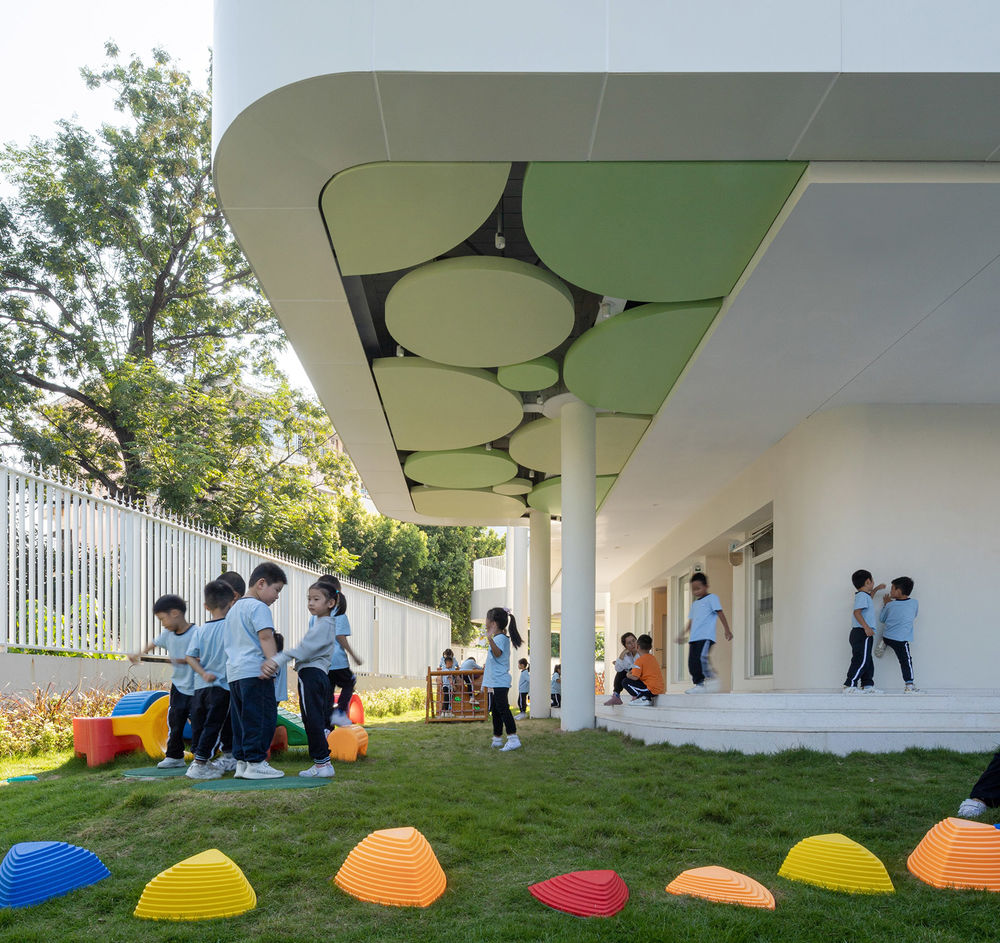 深圳市第二幼儿园 | 光影流动的艺术花园