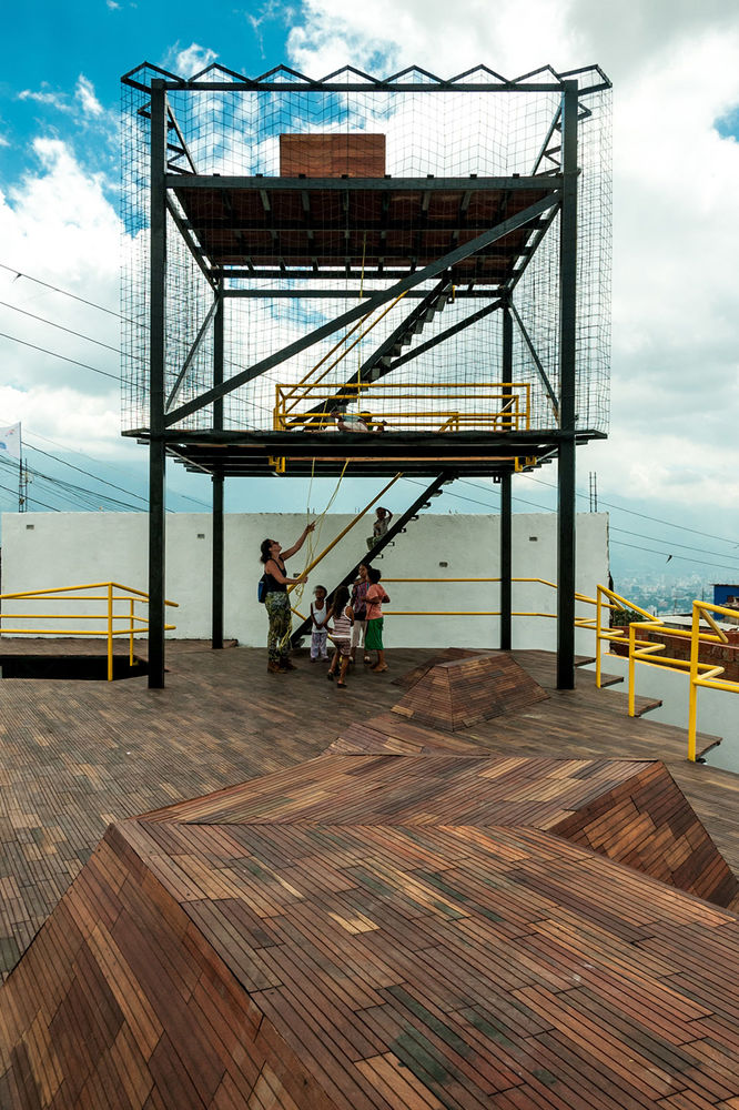 委内瑞拉 MIRADOR 70 公共空间 | 废弃建筑重生为城市观景台
