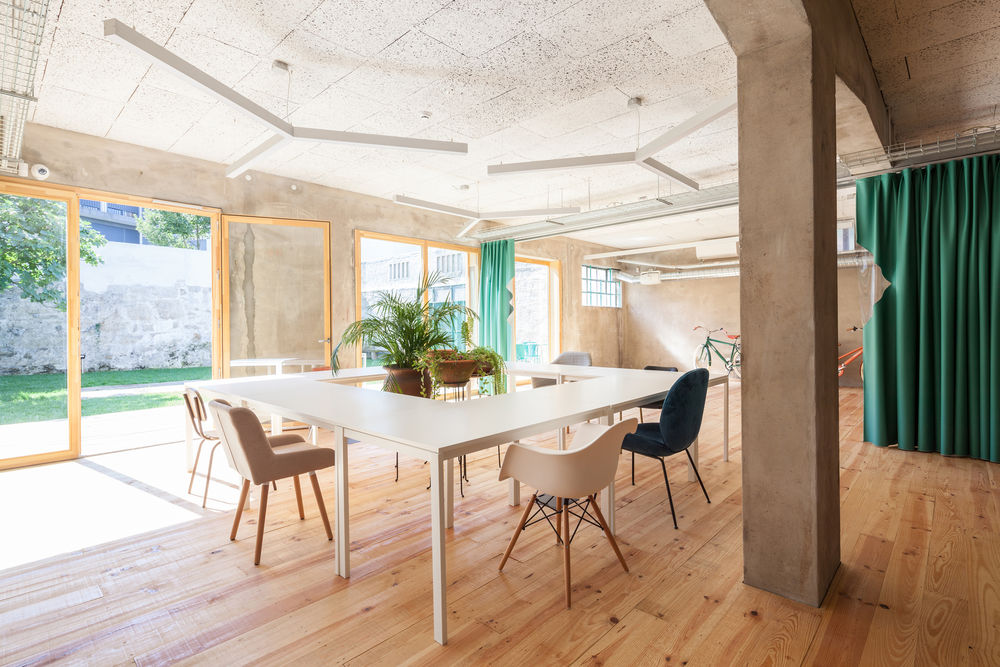 葡萄牙波尔图 Armazem Cowork 老仓库重生记