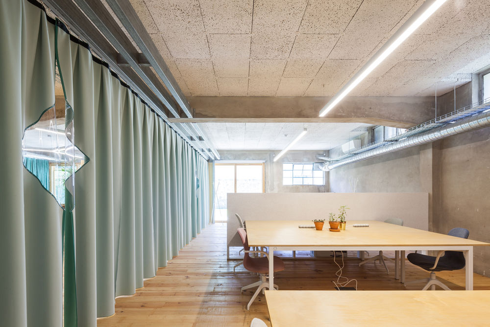 葡萄牙波尔图 Armazem Cowork 老仓库重生记