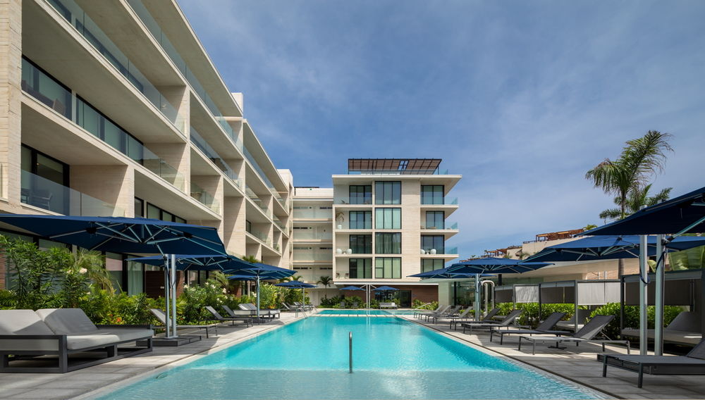 OCEANA Hotel | 绿色与传统交融的墨西哥海滨综合体