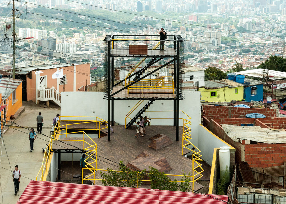 委内瑞拉 MIRADOR 70 公共空间 | 废弃建筑重生为城市观景台