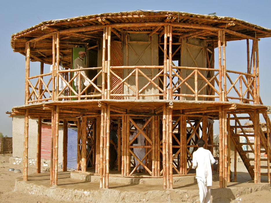 灾后重建的社区建筑 | 建筑师角色的转变与实践