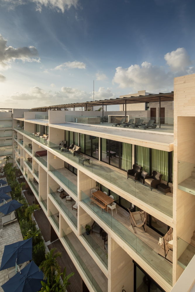 OCEANA Hotel | 绿色与传统交融的墨西哥海滨综合体