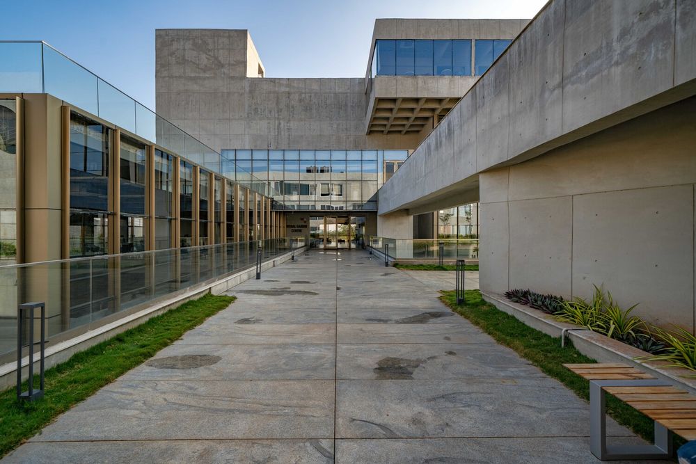 Woxsen University Library | 融合可持续性与现代设计理念的杰作