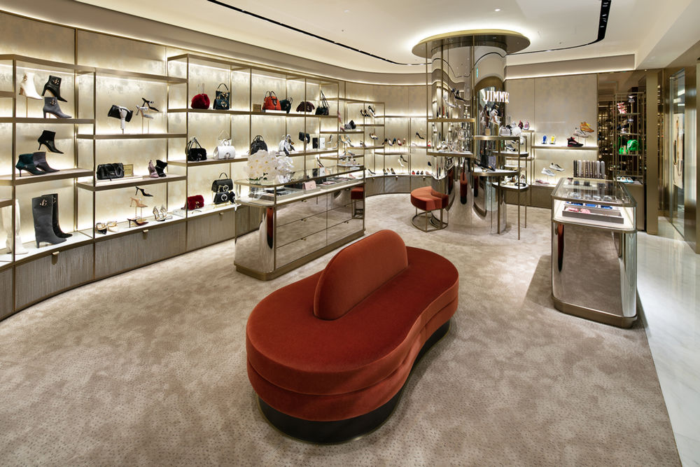 大阪 Daimaru 心斋桥购物中心 Jimmy Choo 店