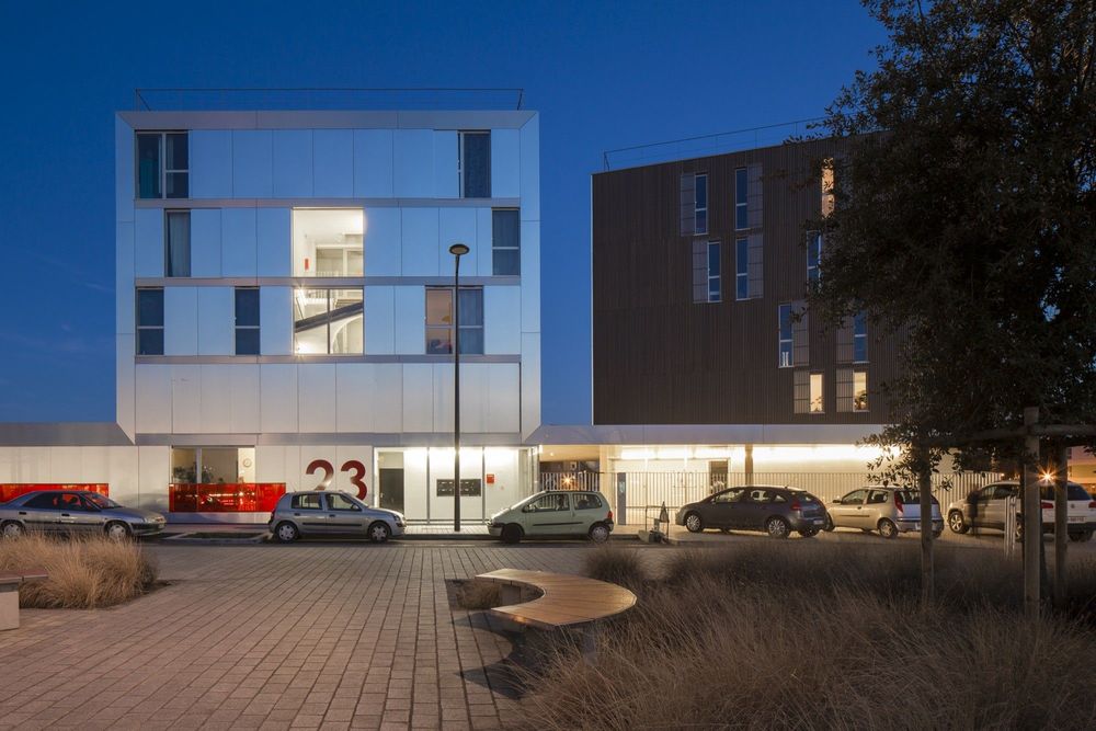 水畔都市趣居 | Philippe Dubus 的 Grand Synthe – Place Du Courghain 住宅设计