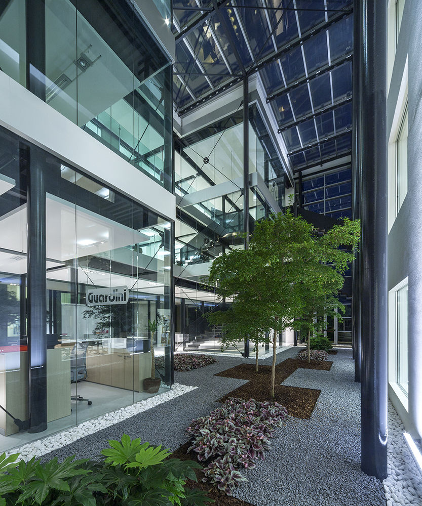 生态环保的 Guardini 总部办公建筑