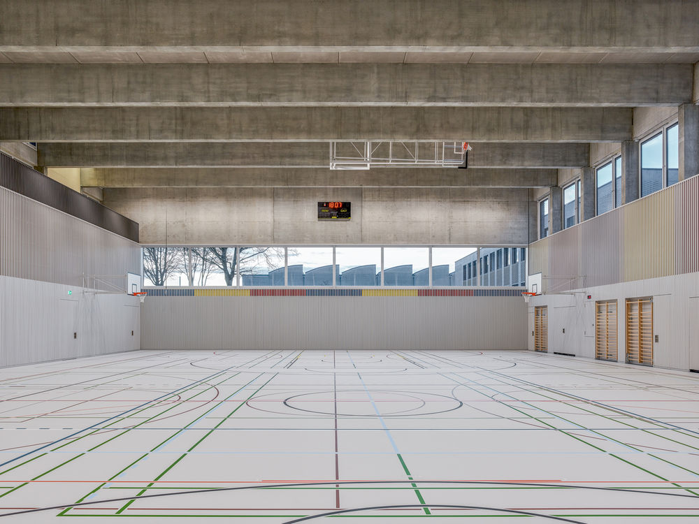 Weissenstein New School Building |  双层体育场馆设计亮点