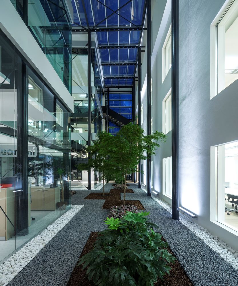 生态环保的 Guardini 总部办公建筑