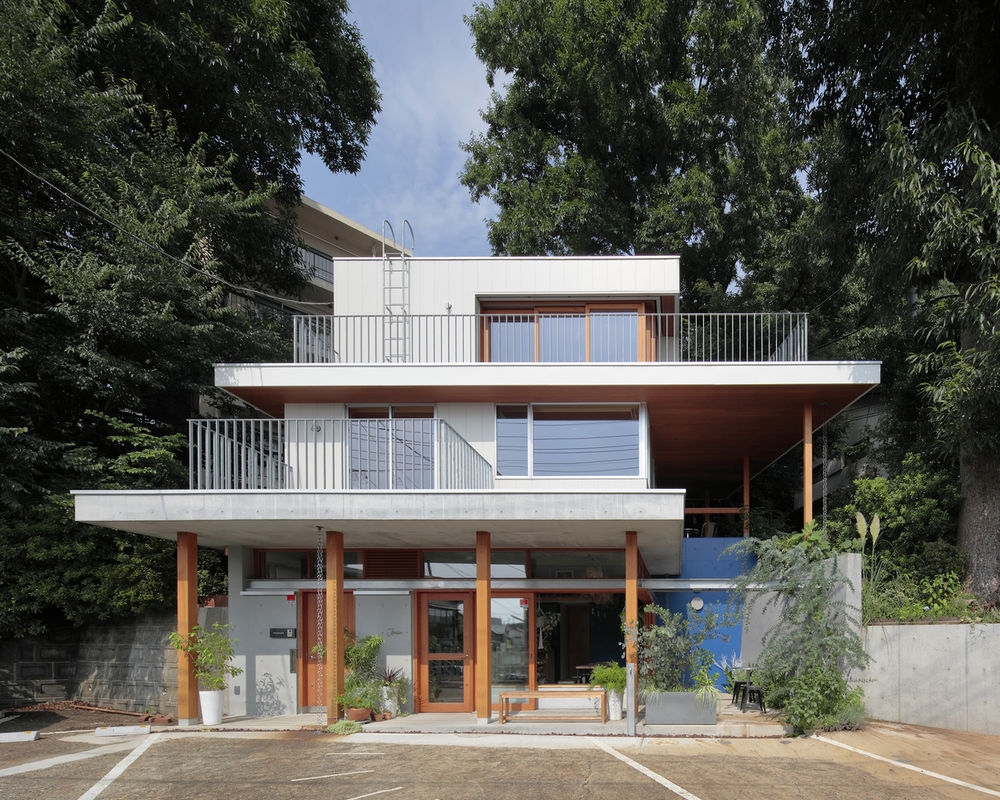 东京山景悬崖住宅与甜品店