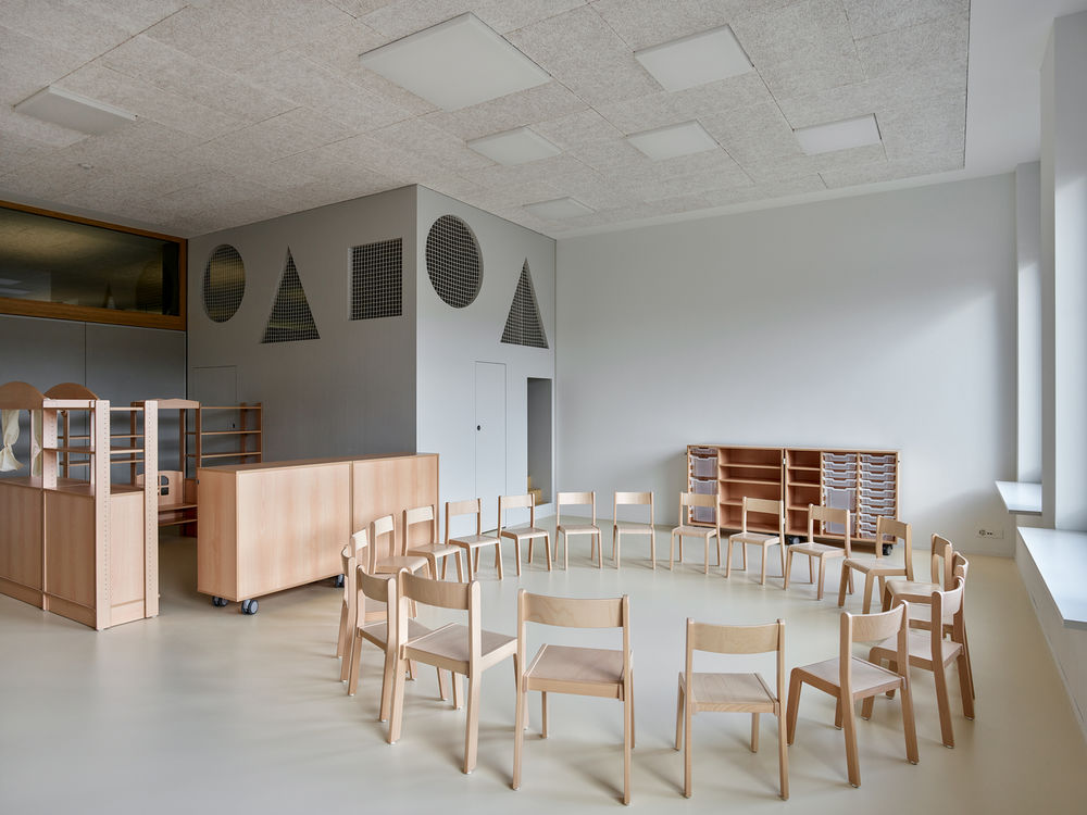 Weissenstein New School Building |  双层体育场馆设计亮点