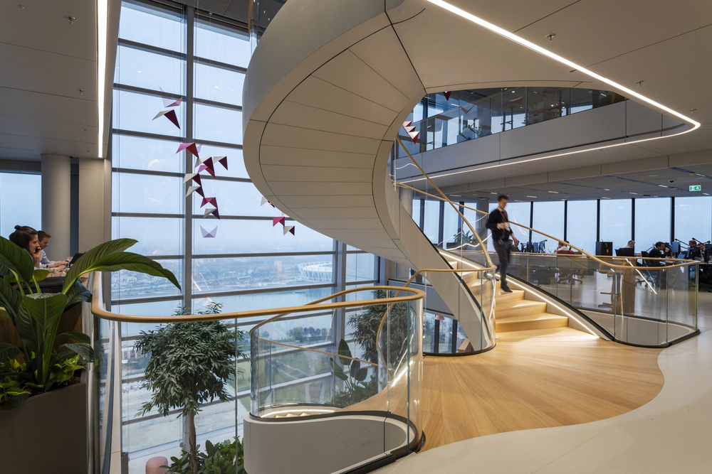 绿色生态总部大楼，Foster + Partners 新作亮相布达佩斯