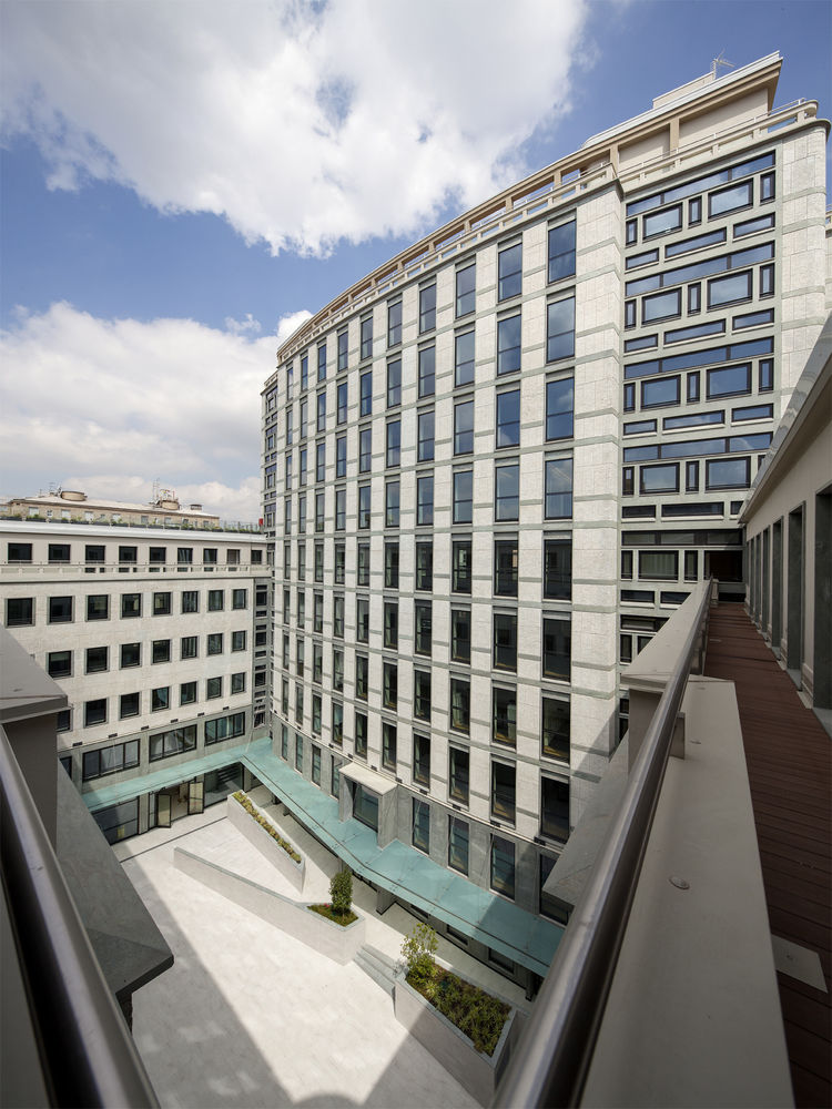 米兰 Ernst & Young 总部大楼翻新