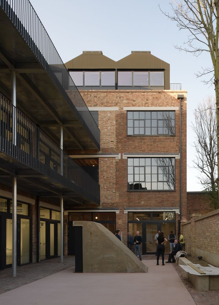 De Beauvoir路98-100号建筑改造，伦敦 / Henley Halebrown