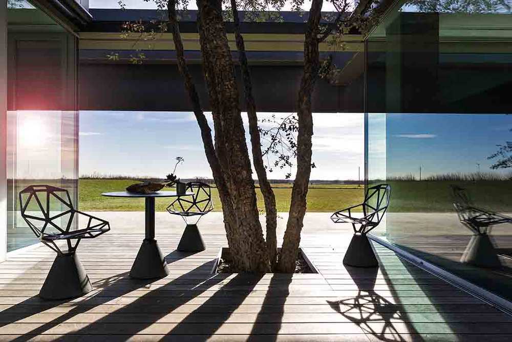 经典之作 | Konstantin Grcic 的 Chair One 设计