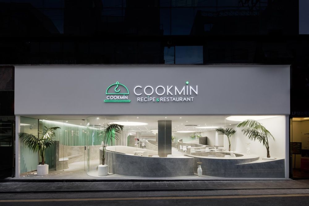 韩国首尔 Cookmin 眼镜零售店，极致细节打造高端品牌形象
