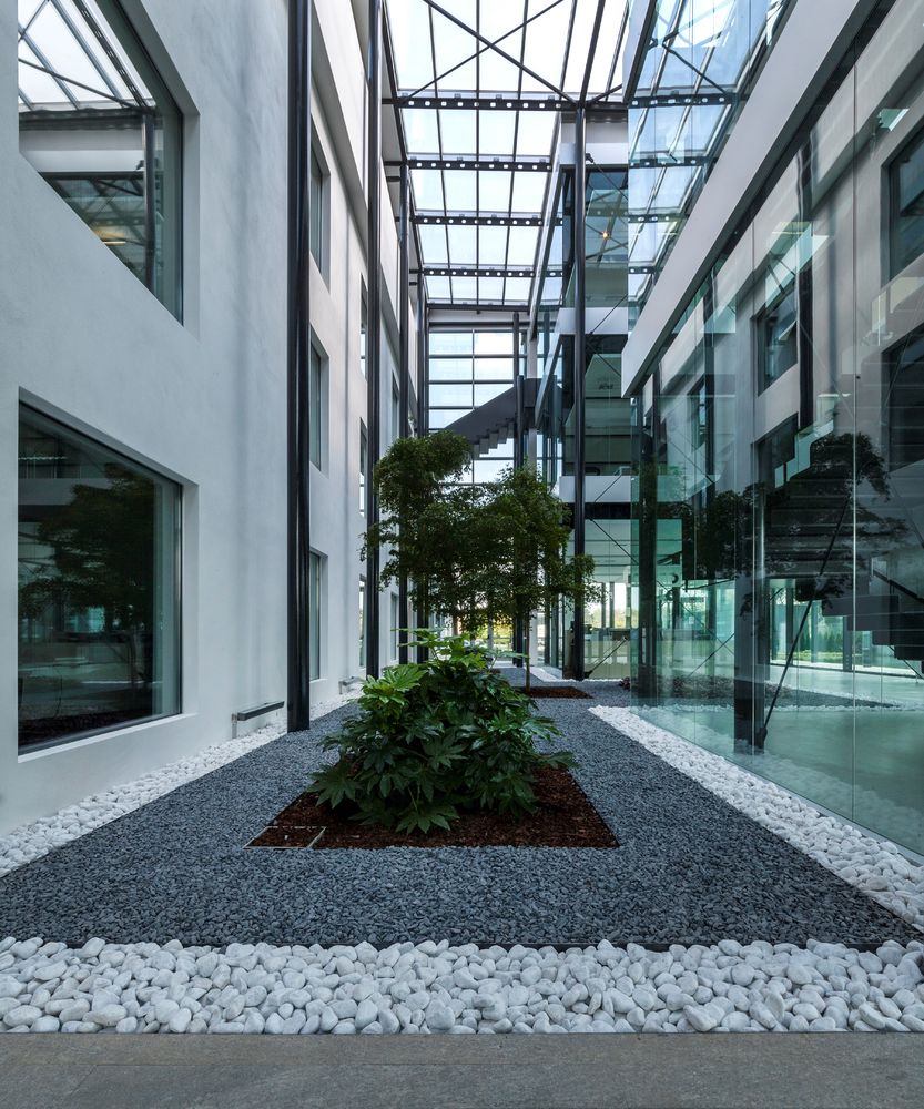 生态环保的 Guardini 总部办公建筑