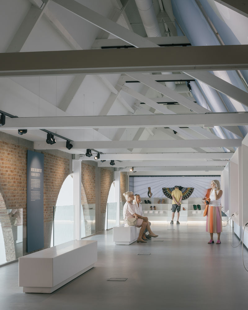Schoenenkwartier Shoe Museum / Civic Architects