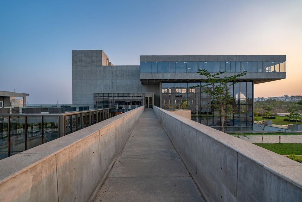 Woxsen University Library | 融合可持续性与现代设计理念的杰作