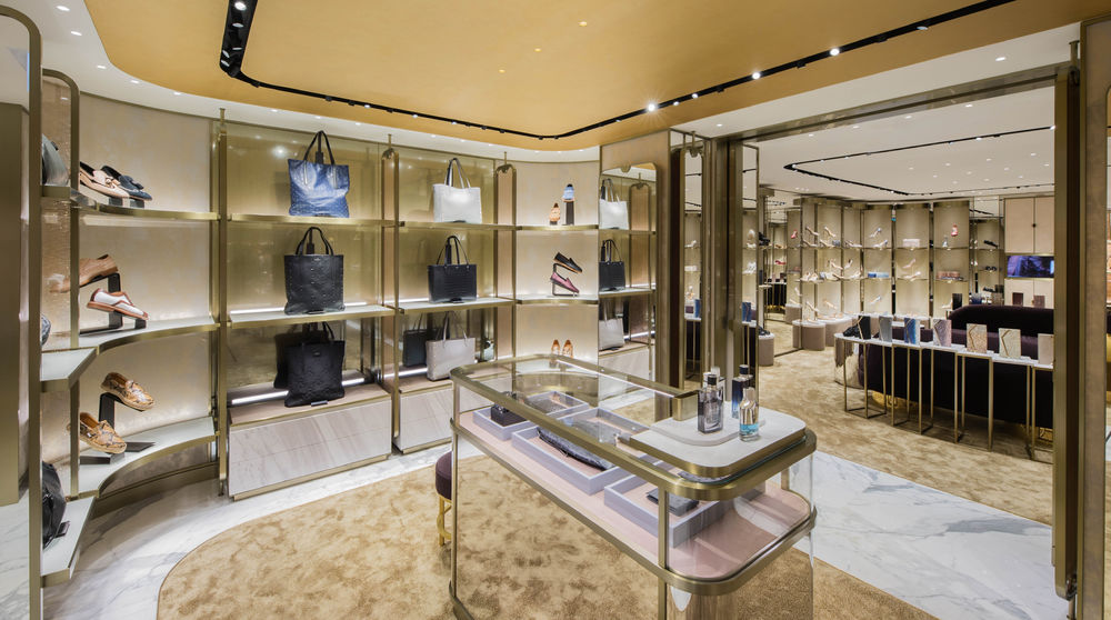 香港海港城 Jimmy Choo 旗舰店——双层双性别现代时尚空间