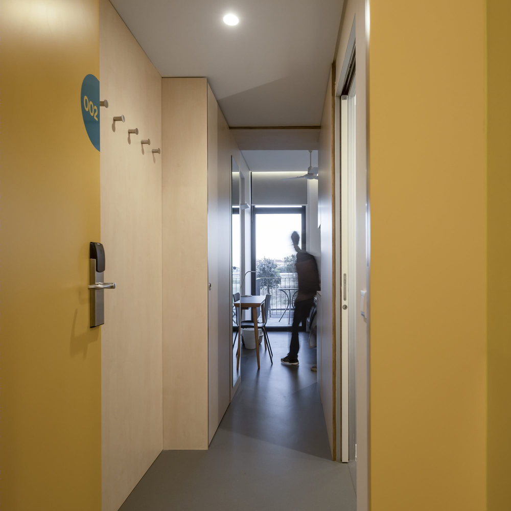 葡萄牙 Carcavelos 合住公寓 | 模块化设计打造多样空间