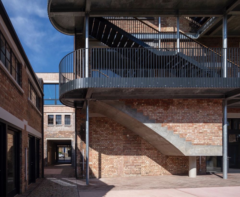 De Beauvoir路98-100号建筑改造，伦敦 / Henley Halebrown