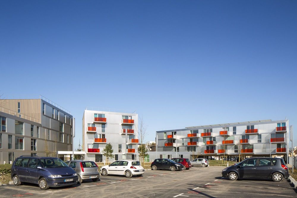 水畔都市趣居 | Philippe Dubus 的 Grand Synthe – Place Du Courghain 住宅设计