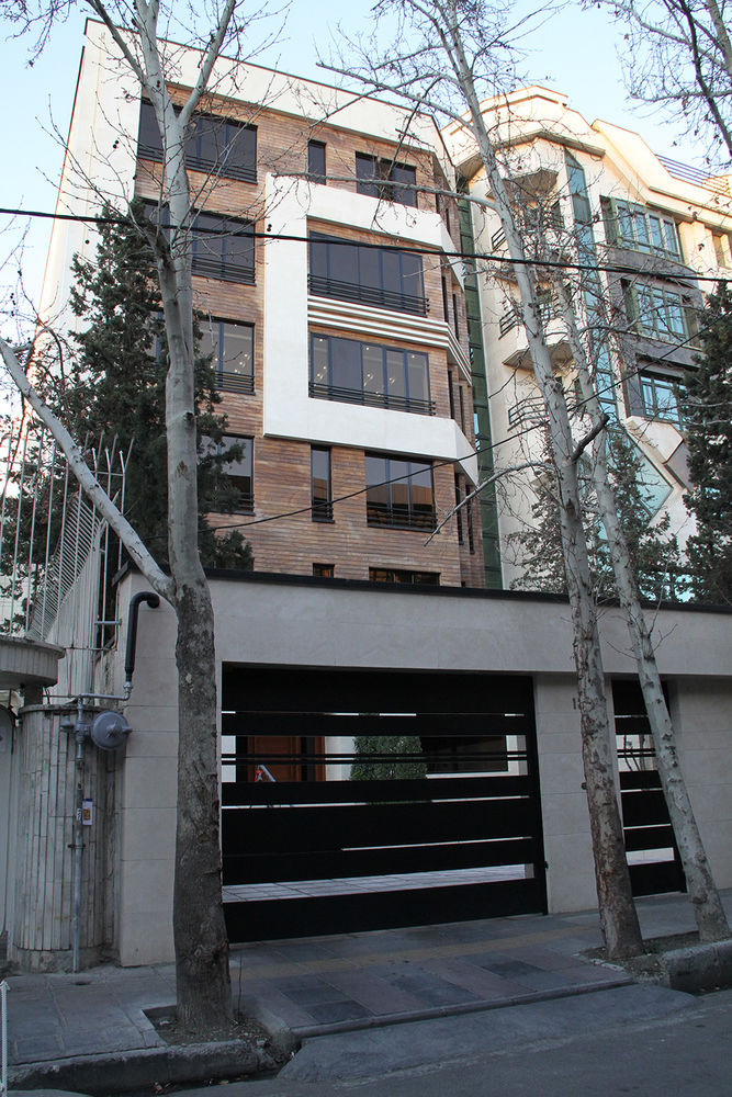 伊朗 Tehran 现代办公建筑杰作