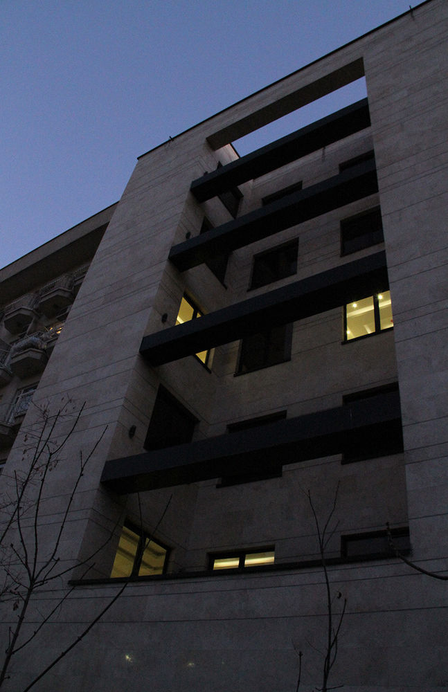 伊朗 Tehran 现代办公建筑杰作
