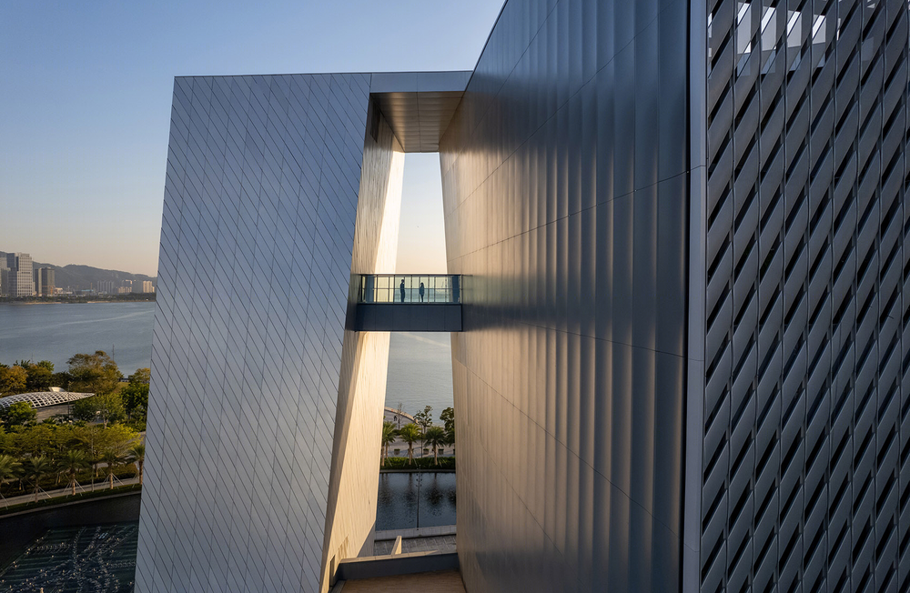 Rocco Design Architects Associates’s Performing Arts Centre，深圳宝安文化区旗舰建筑