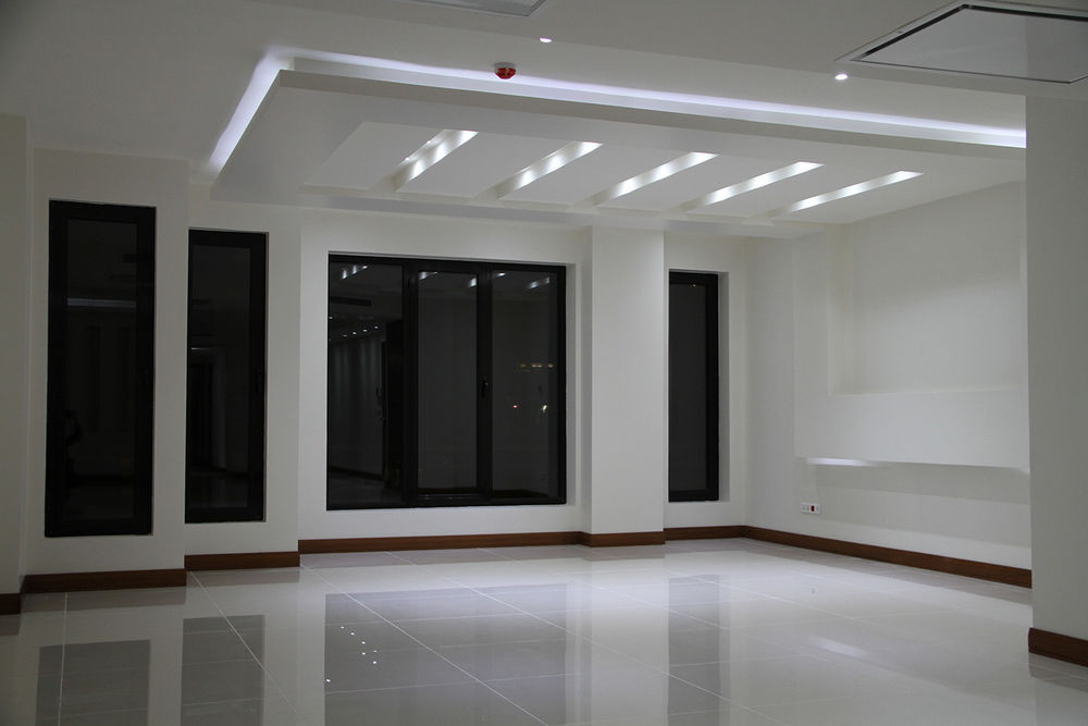 伊朗 Tehran 现代办公建筑杰作
