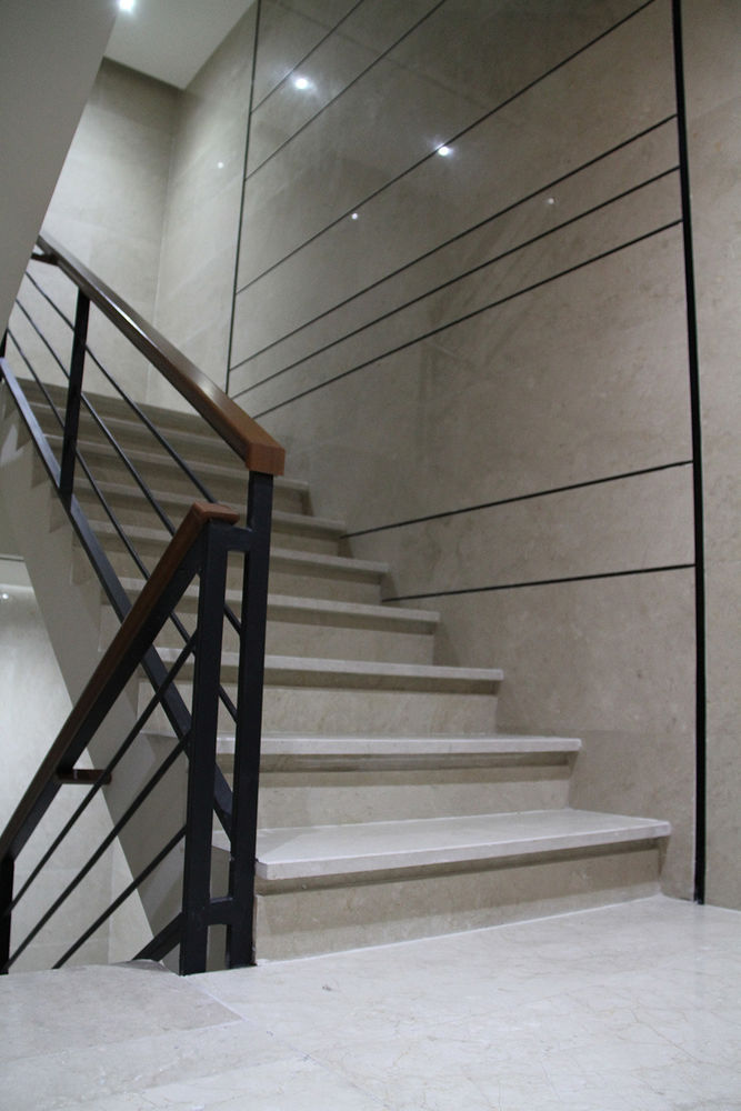 伊朗 Tehran 现代办公建筑杰作
